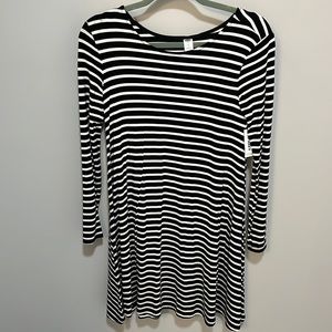 Old Navy Long Sleeve Black & White Dress
